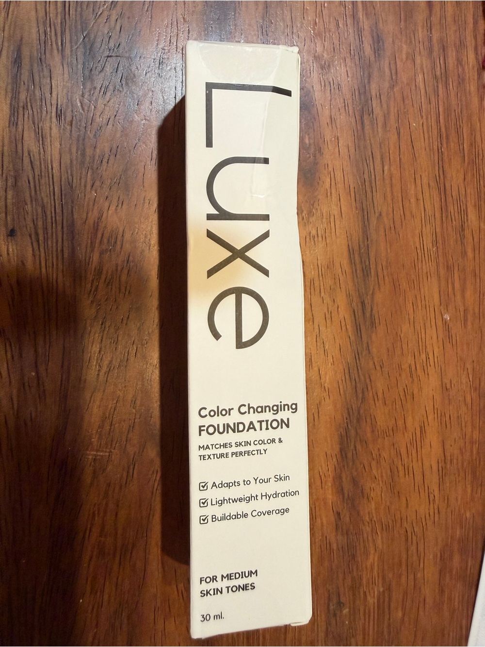 NWT NIB LUXE Color Changing Foundation Color 02 Medium. Full size 30 ml NEW